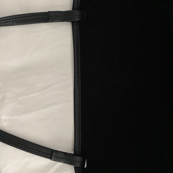 The Row - Picture 10 of 16